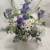 Chryzantemy, delfinium, tanacetum, eukalyptus